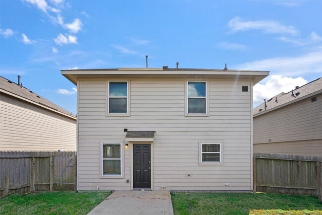 Photo - 17006 Hailey Harbor Dr