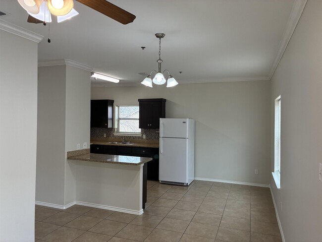 Photo - 5402 Marcella Ave Unidad #209B