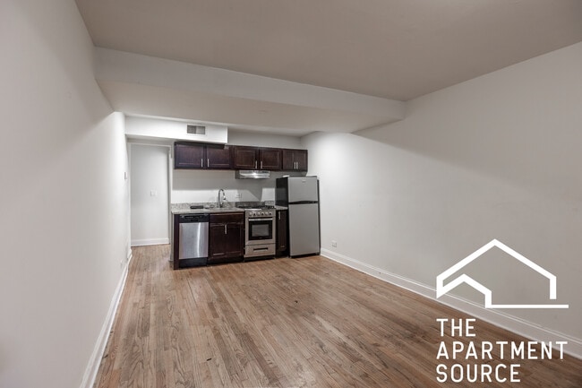 Photo - 4038 N Ashland Ave