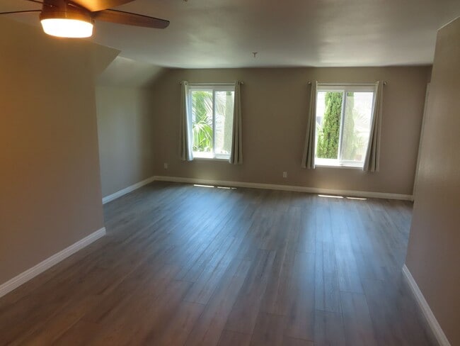 Two Bedroom, Two Bathroom Condo in UTC - Two Bedroom, Two Bathroom Condo in UTC Unidad 6324
