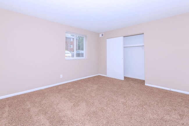 Photo - Aspen Pointe Apartments