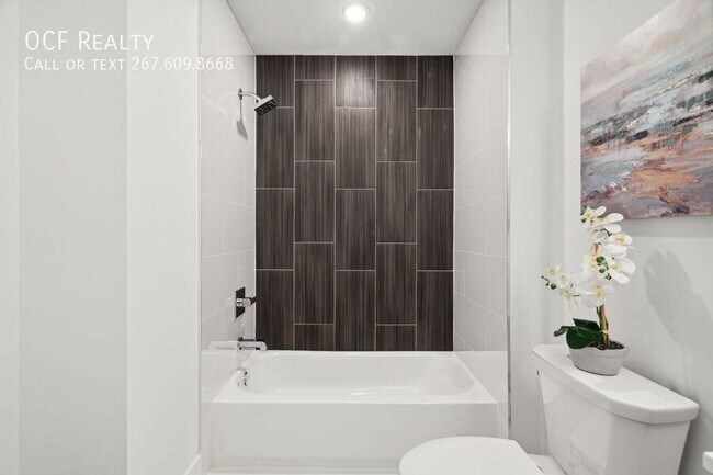 Photo - 813 N Broad St Unit 209