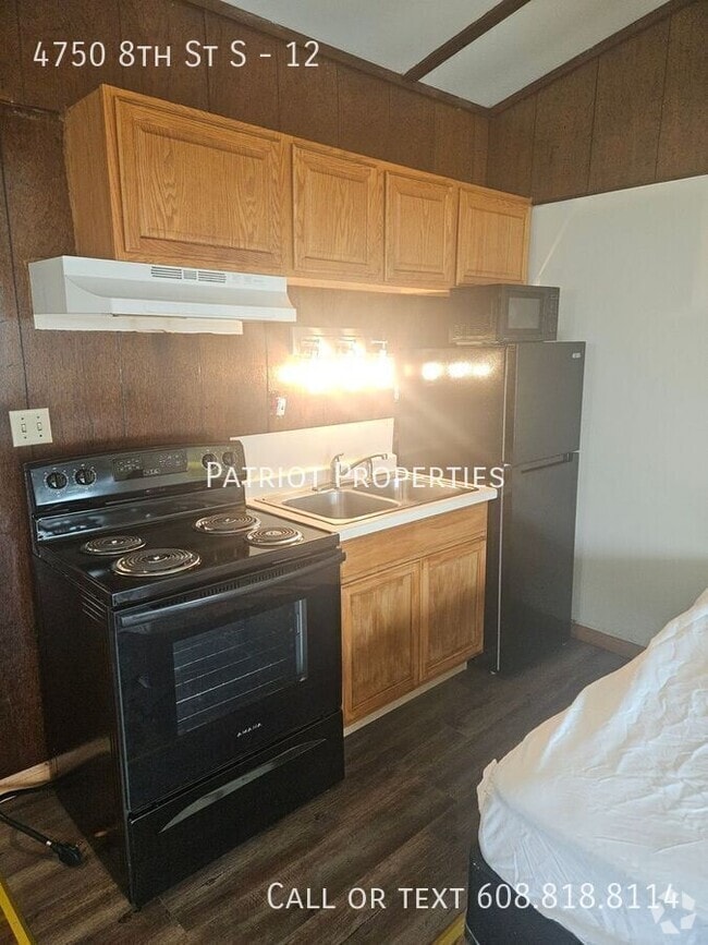 Building Photo - 4750 8th St S Unit 12 Rental