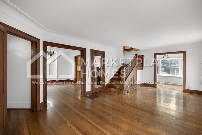 Photo - 509 S Pleasant St