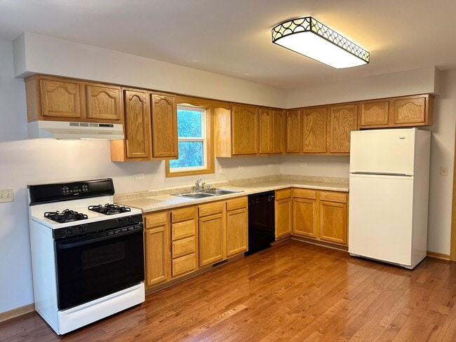 Photo - 7103 Hiawatha Dr