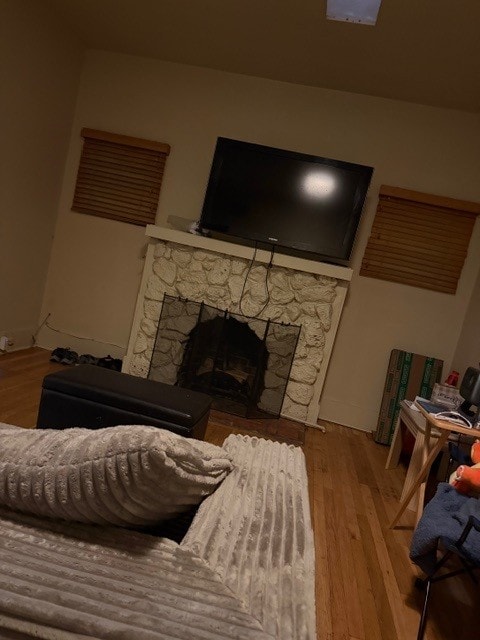 Photo - 1624 E 7th St