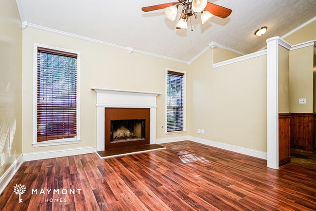 Photo - 116 Halifax Dr