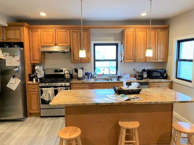 Photo - 117 Glenville Ave