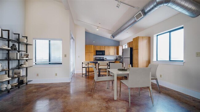 Photo - 911 Keith Ln Unit 12