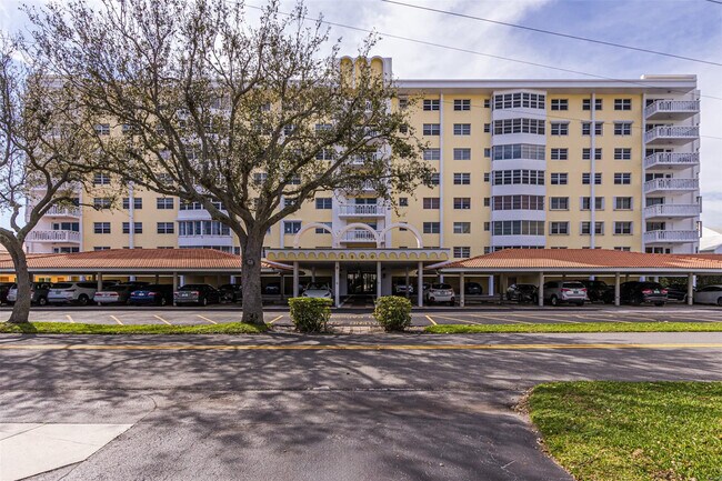 Building Photo - 2500 NE 48th Ln Unit 609