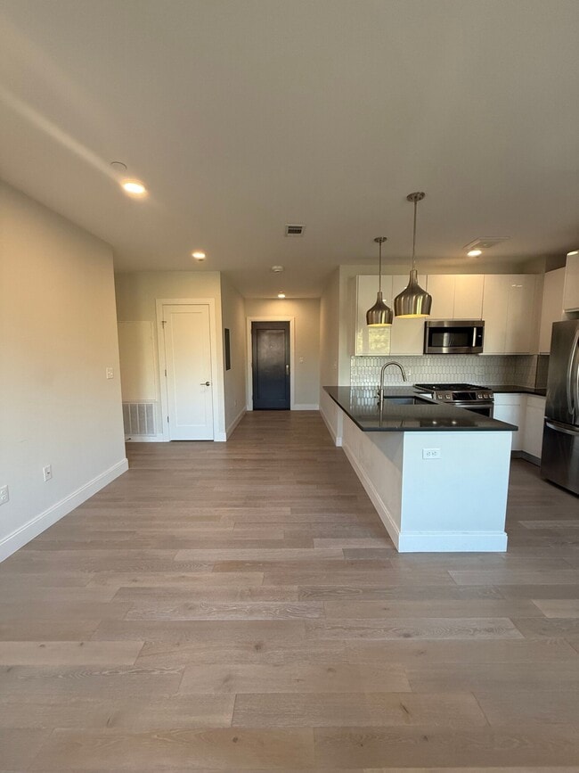 Photo - 152 Liverpool St Unit 306