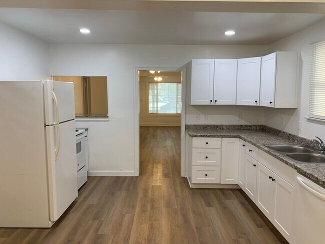 Photo - Charming 3-Bedroom Home for Rent - Please review the property available date as it may be availab...