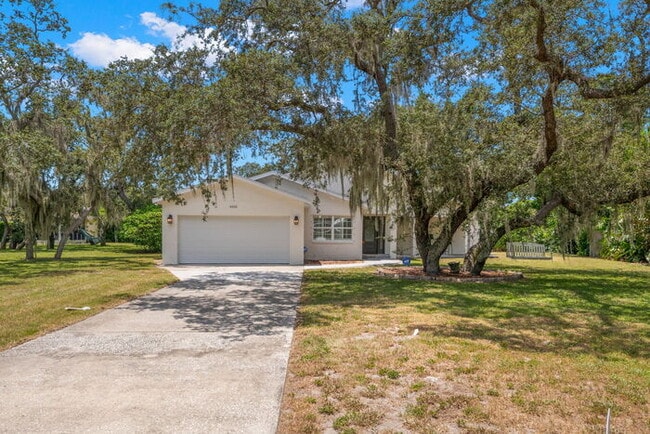 Building Photo - BEAUTIFUL Home For Rent in Lakewood Estates!
