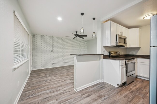 ¡Disponible ahora! - Links on Gaston