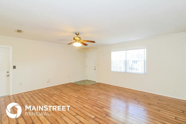 Photo - 2643 S San Mateo Dr