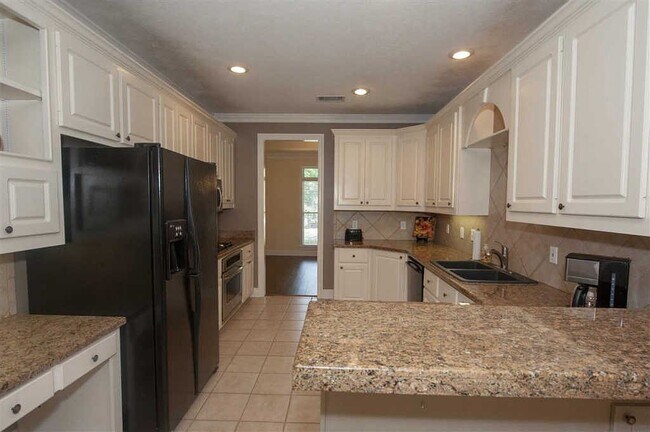 Photo - 27 Pilgrim Way House