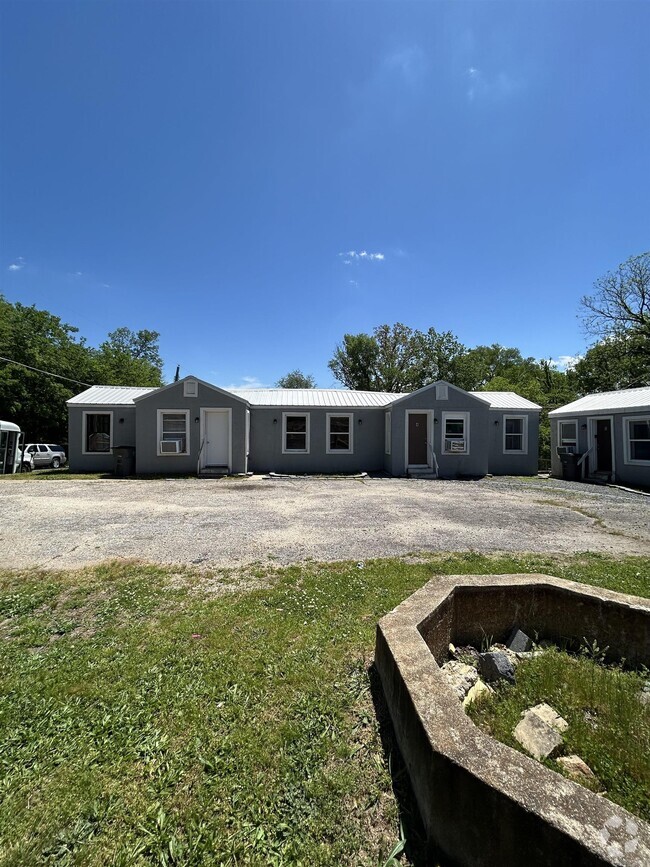 Building Photo - 407 3rd St Unit 3 Rental