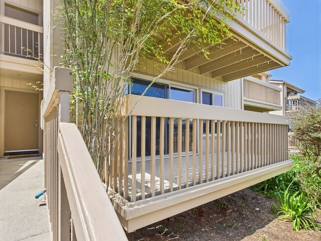 2 bedroom Kimberly Place Condo - Includes ... - 2 bedroom Kimberly Place Condo - Includes ...
