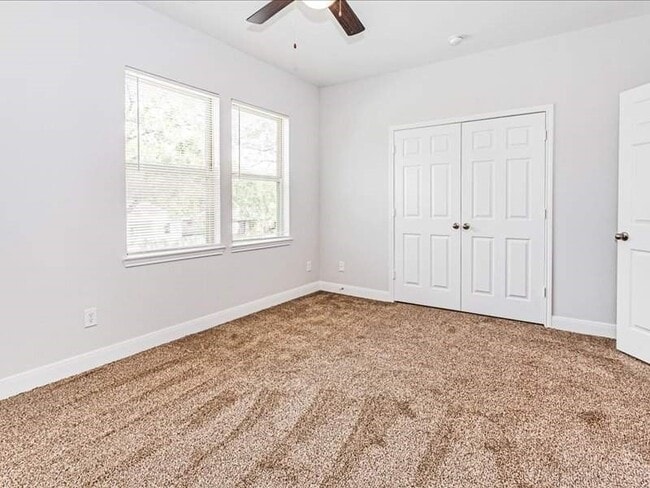 Photo - 8214 Parker Rd