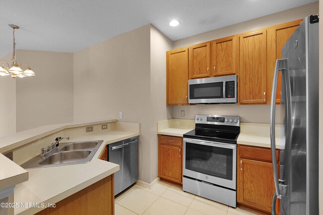 Photo - 12301 Kernan Forest Blvd Unidad 2702