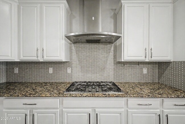 Photo - 4421 S Washington St