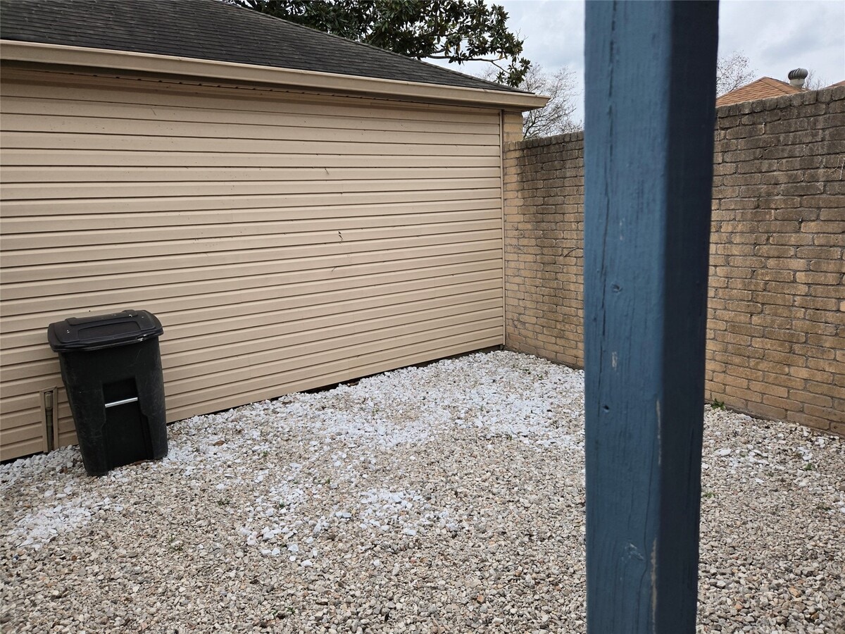 Photo - 4111 Knoll Glen Dr