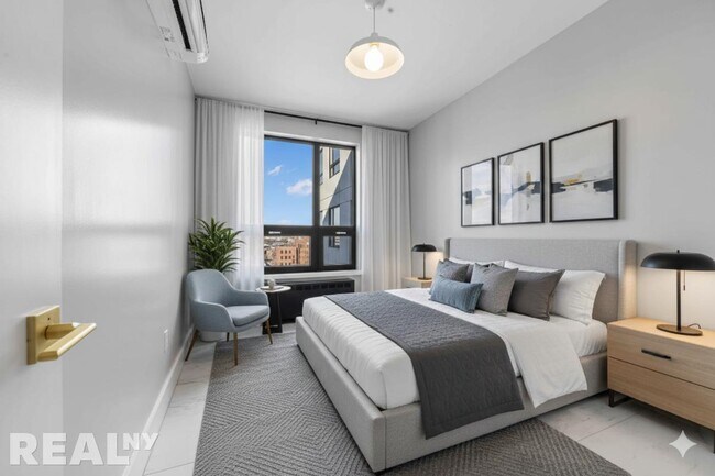 Photo - 1801 Broadway Unit 5C