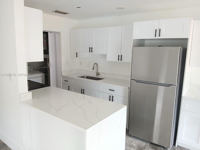 Photo - 812 SW 13th St Unit 812