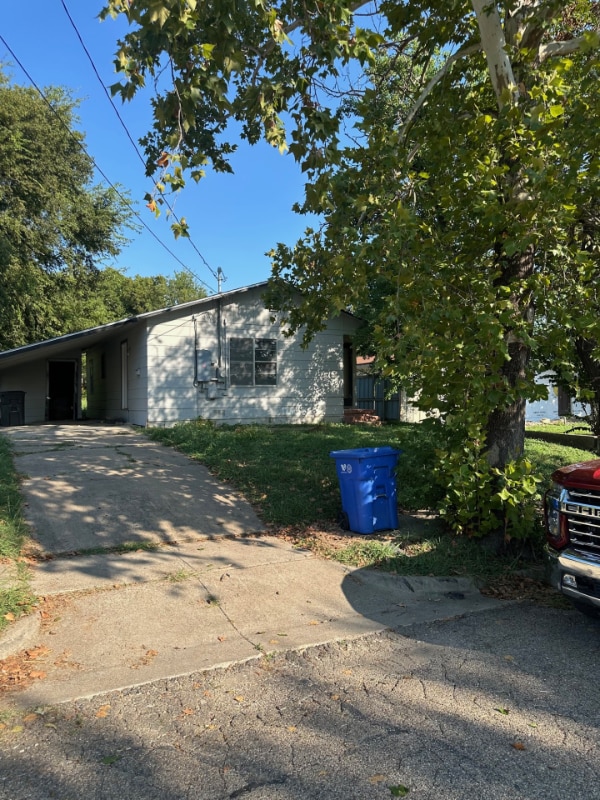 Building Photo - 1905 Connor Ave Rental