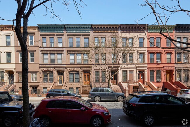 Photo - 151 W 120th St