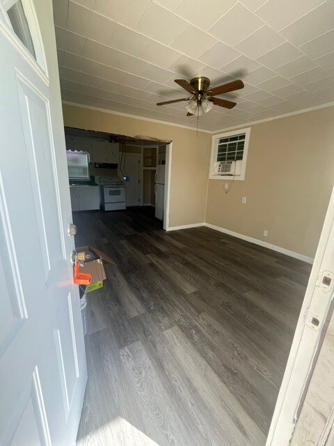 204 Terrell St