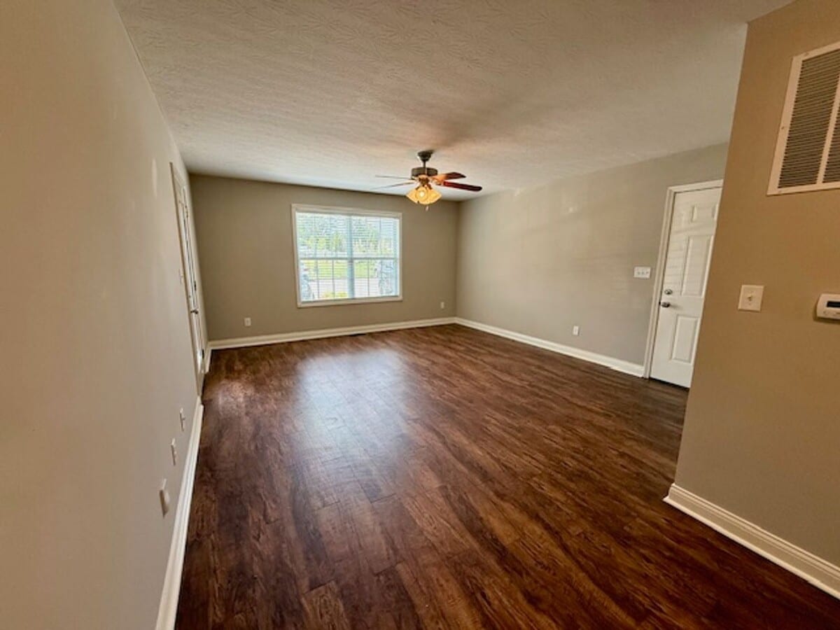Photo - 272 Audley Ave Apartment Unit A2