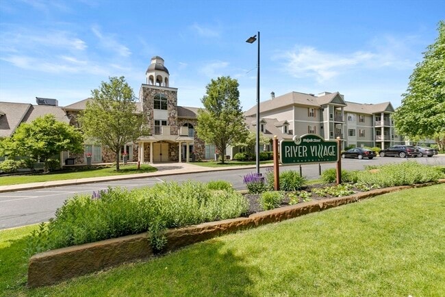 Building Photo - 59 Walpole St Unit 116