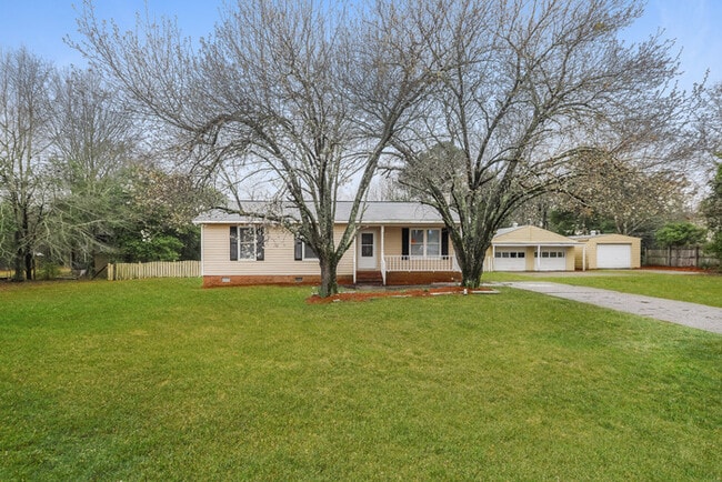 Photo - 346 Sprahler St