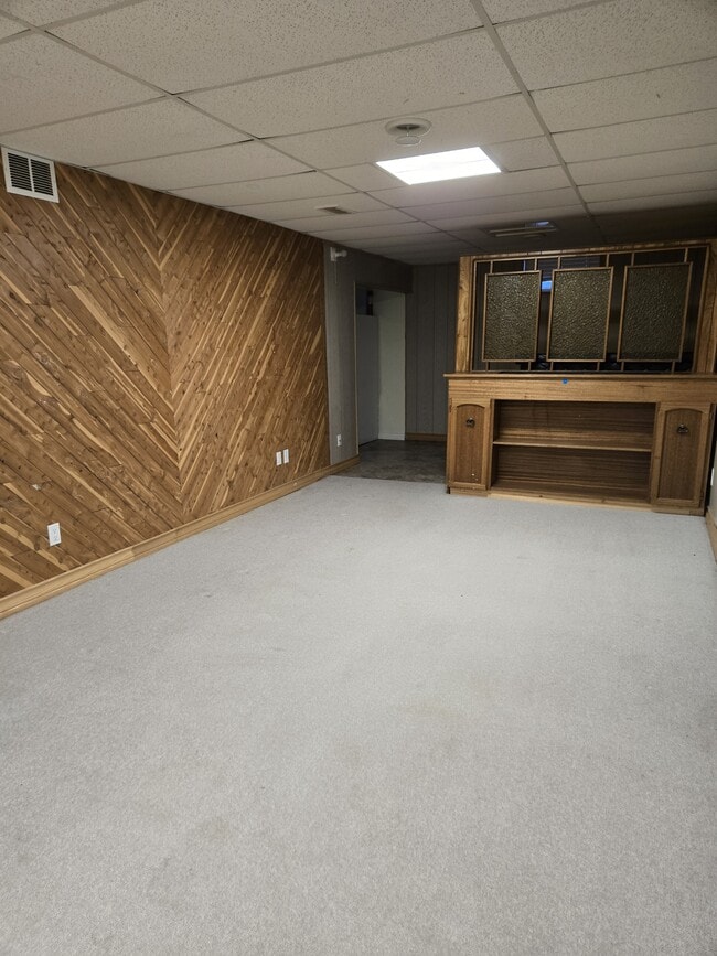 Photo - 232 Frontenac Dr