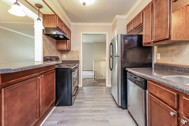 623 Basswood Dr