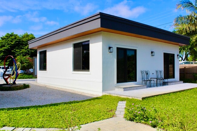 Photo - 3589 Gibbs Rd