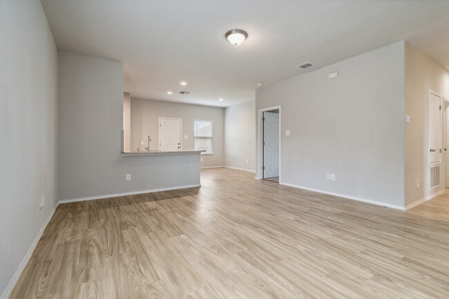 Building Photo - 3305 Ridge Pl Rental