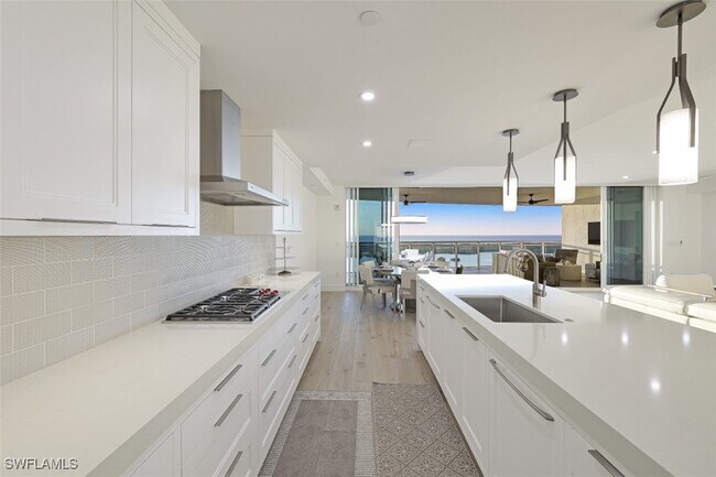 Building Photo - 13935 Old Coast Rd Unit 1703