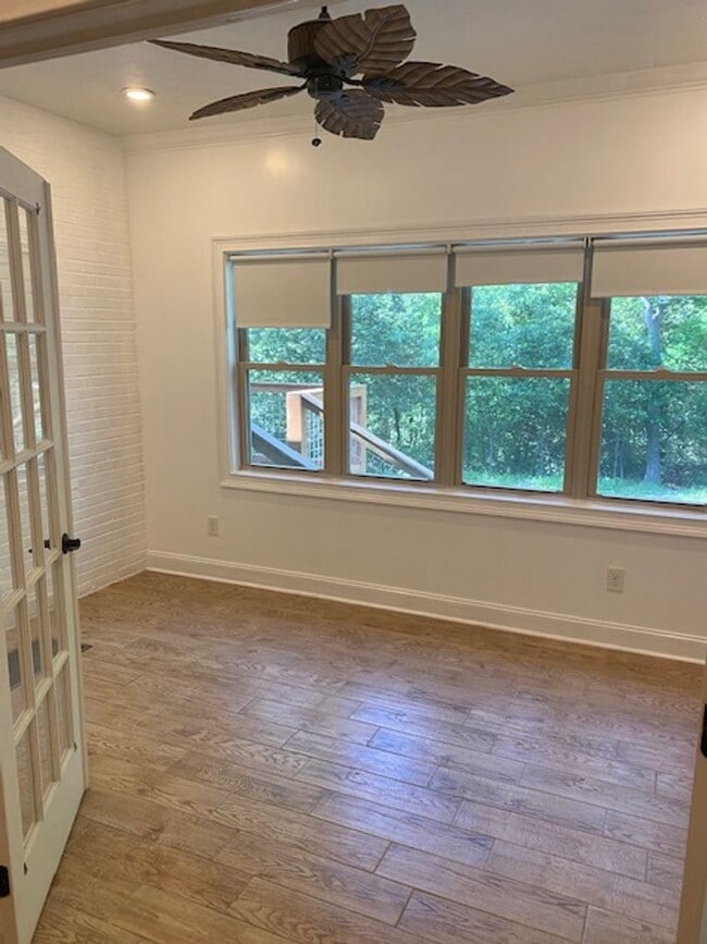 Photo - Stunning Executive Rental