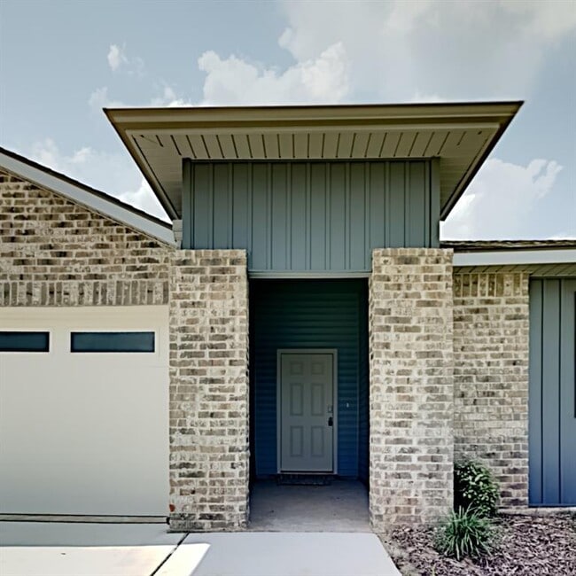 Photo - 9513 Timberwind Ln