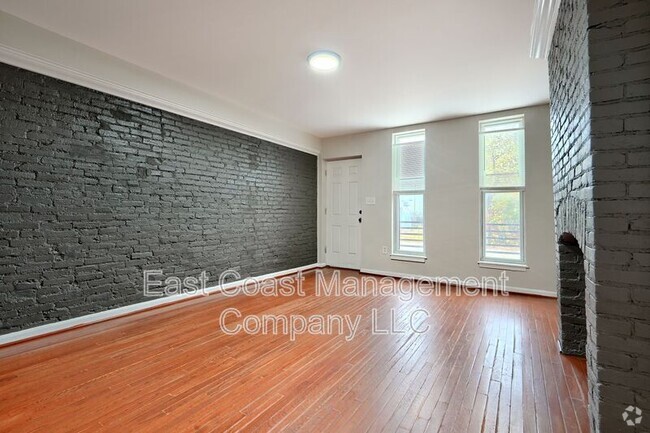 Building Photo - 2537 Woodbrook Ave Rental