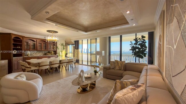 Building Photo - 2000 Island Blvd Unit 3004