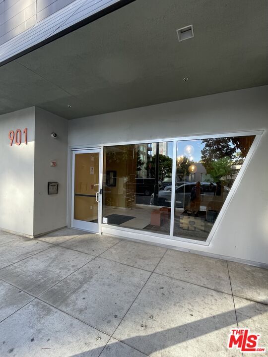 Photo - 901 Flower St Unit 714