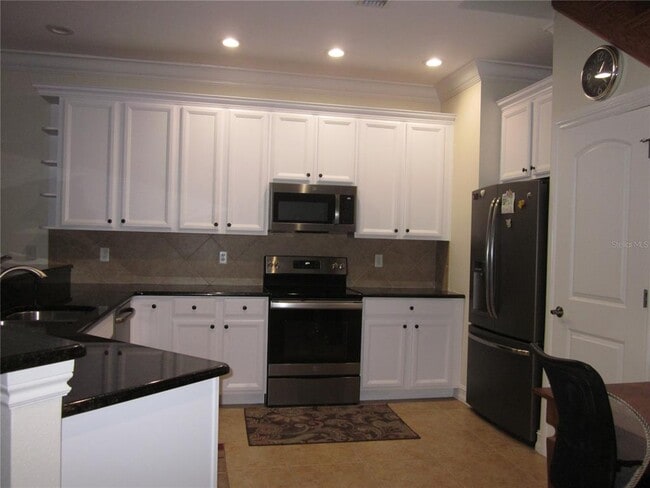 Photo - 4015 Courtside Way