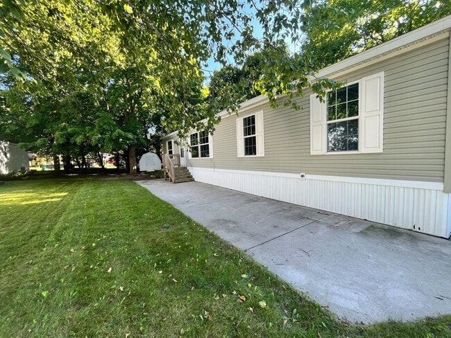 Photo - 1607 Delaware Dr