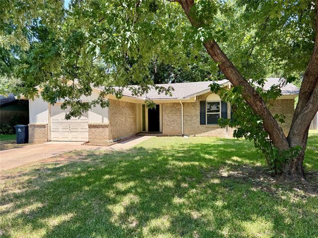Photo - 2207 Clover Park Dr