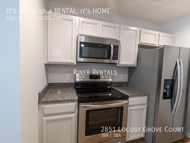 Photo - 2851 Locust Grv Ct Townhome
