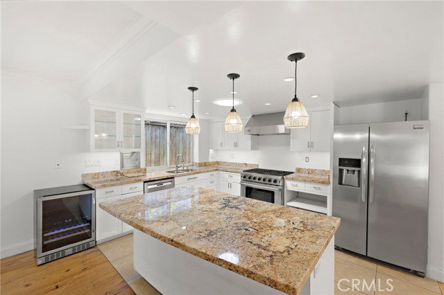 Photo - 273 Cecil Pl