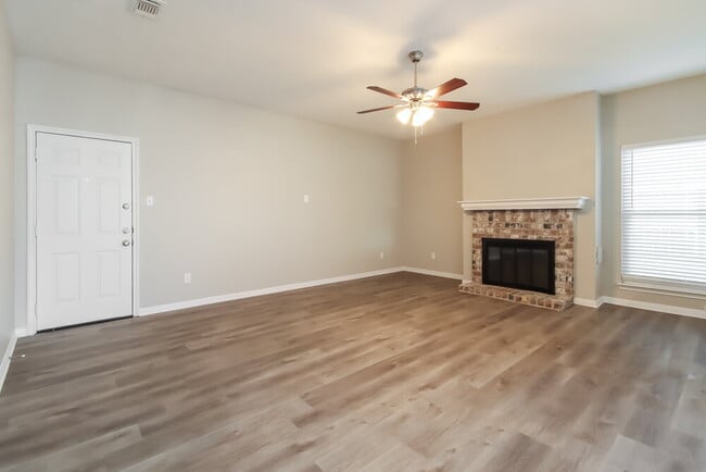 Photo - 8506 Deer Meadow Dr